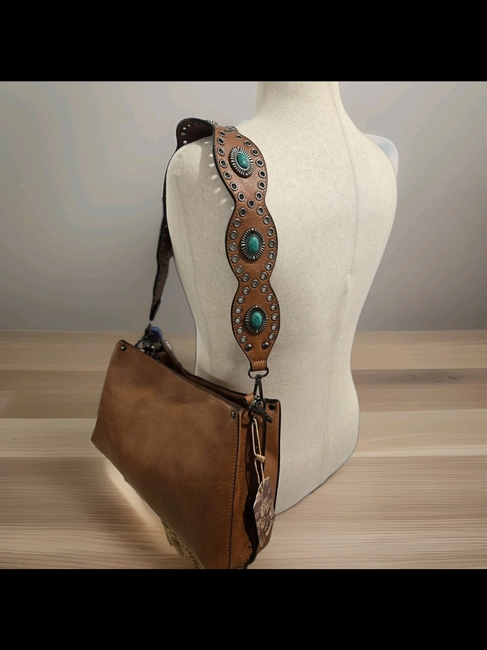 Sam & Hadley Cognac Hobo Bag Turquoise Studded Strap Western Boho - Picture 4 of 12